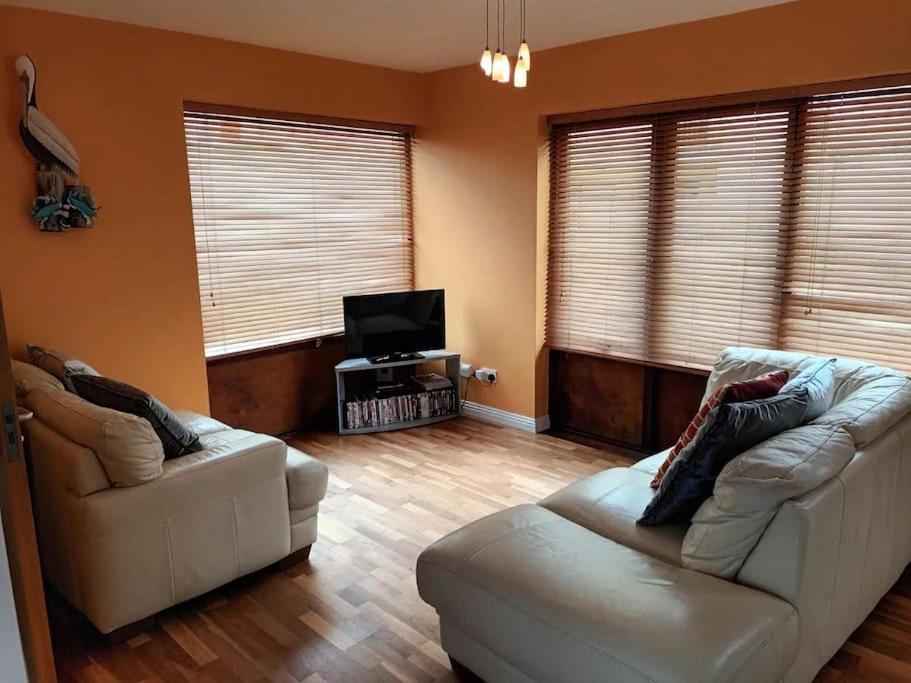 Village Centre Apartment Lahinch Exterior foto